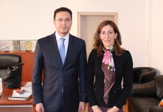 министърът на туризма Николина Ангелкова и министърът на външните работи Даниел Митов